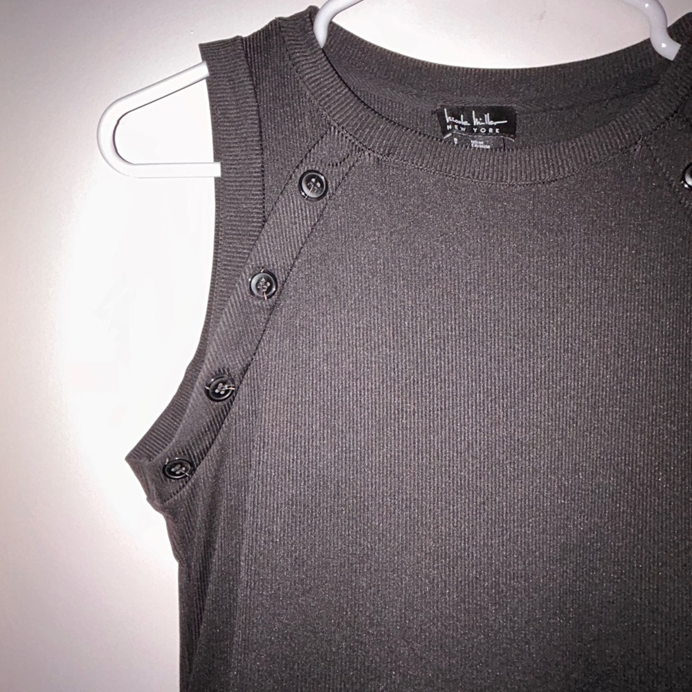 Nicole Miller
Black Sleeveless Dress - Picture 3 of 6